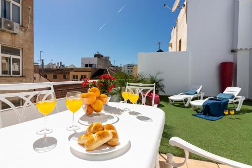 Imagen general del Apartamentos S&aacute;enz Suites Gallery by Bossh!. Foto 9