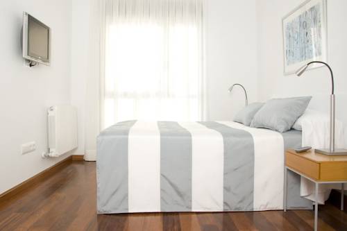 Imagen de la habitación del Apartamentos Sabinas El Pilar. Foto 5