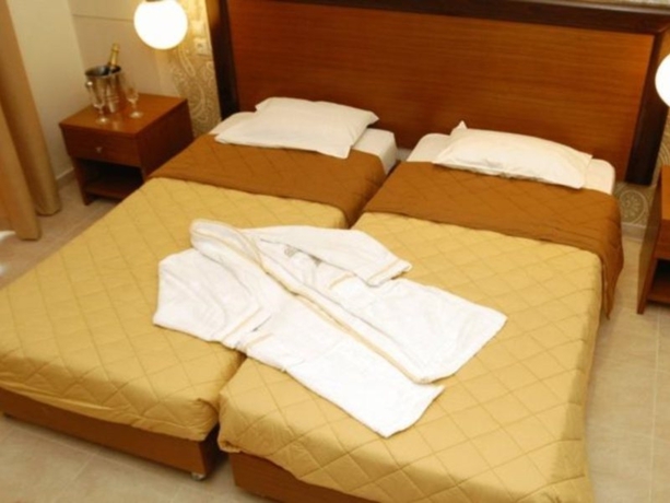 Imagen general del Apartamentos Saint Amon. Foto 3