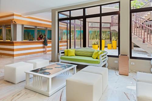 Imagen general del Apartamentos Saint George, Los Cristianos. Foto 6