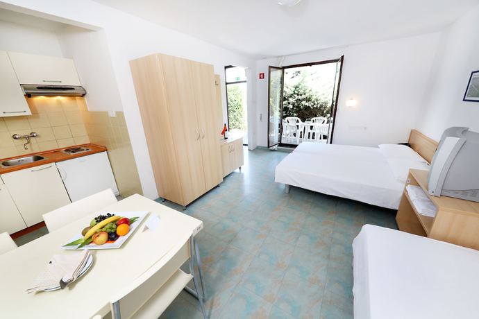 Imagen de la habitación del Apartamentos Salinera. Foto 15