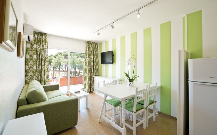 Imagen de la habitación del Apartamentos Salles Beach apartamentos. Foto 6