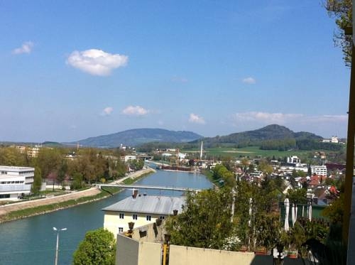 Imagen general del Apartamentos Salzburg. Foto 21