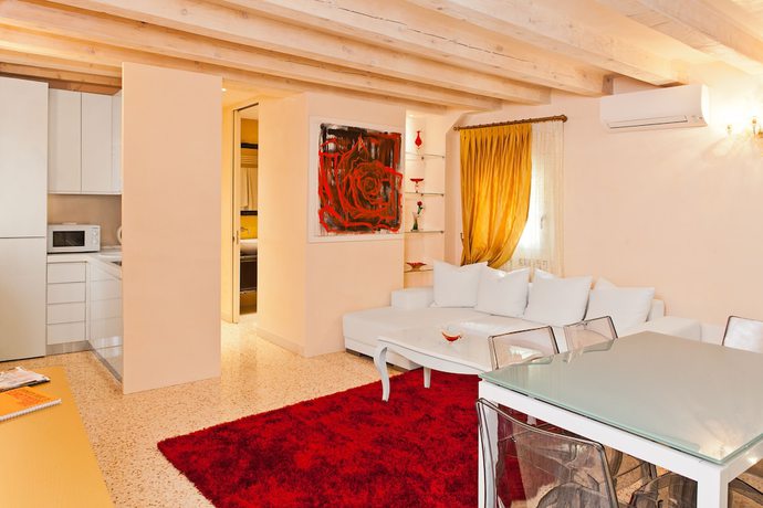 Imagen de la habitación del Apartamentos San Marco Terrace. Foto 11