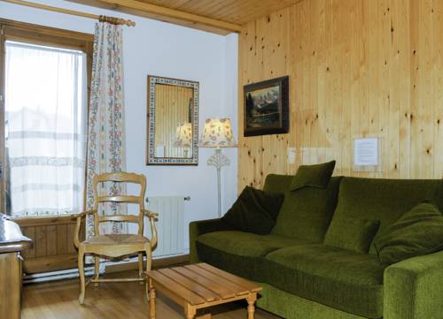 Imagen de la habitación del Apartamentos San Marsial Benasque Hotelandapartamentos. Foto 3