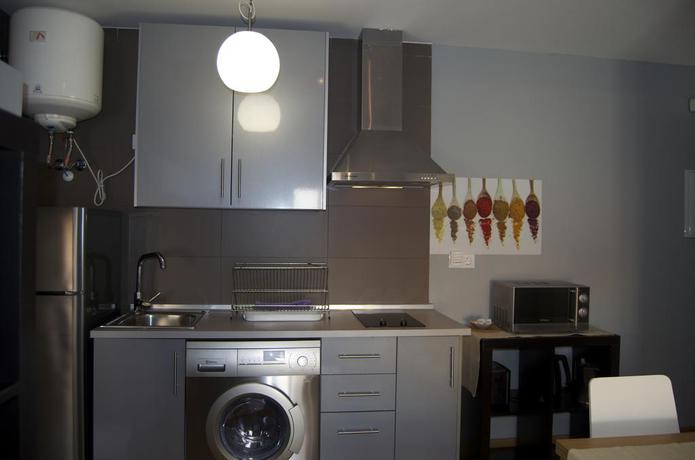 Imagen de la habitación del Apartamentos San Pablo, Málaga. Foto 16