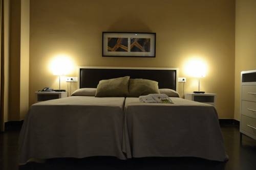 Imagen de la habitación del Apartamentos San Pablo Suites. Foto 7