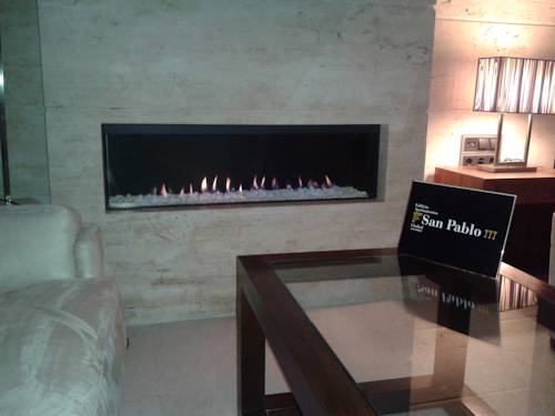 Imagen de los interiores del Apartamentos San Pablo Suites. Foto 8