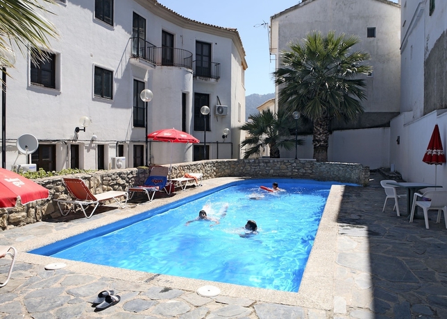 Imagen de la piscina del Apartamentos San Pedro, Sierra de Cazorla. Foto 17