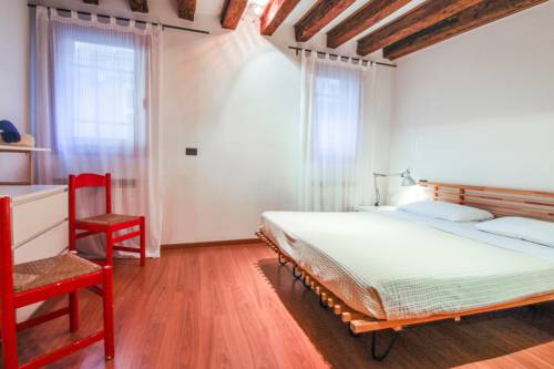 Imagen de la habitación del Apartamentos San Polo y Santa Croce. Foto 15