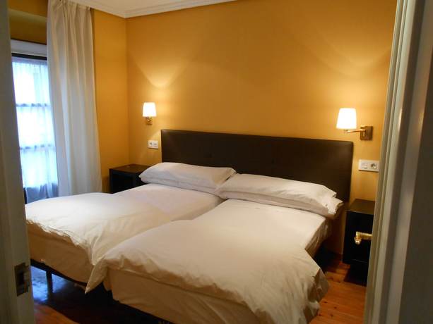 Imagen de la habitación del Apartamentos San Roque, Llanes. Foto 2