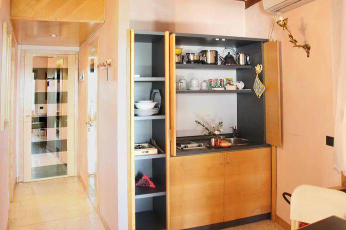 Imagen de la habitación del Apartamentos San Simeon. Foto 2