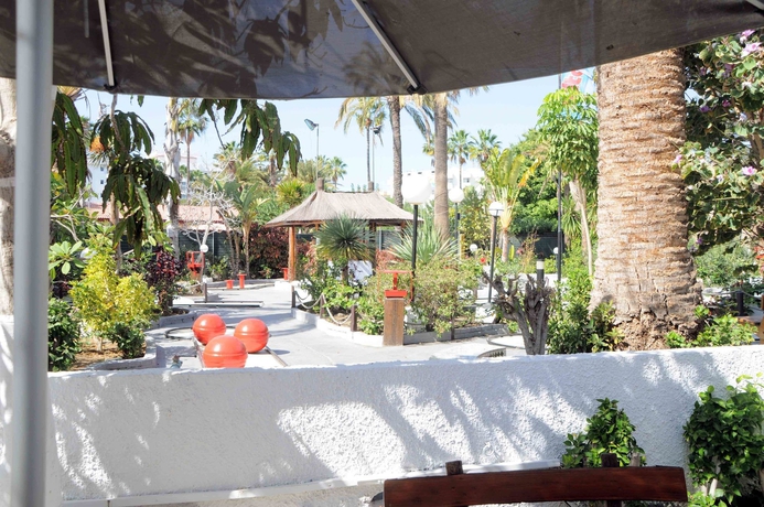 Imagen de los exteriores del Apartamentos San Valentín and Terraflor Park. Foto 7