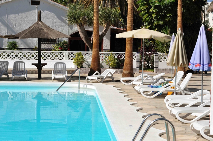 Imagen de la piscina del Apartamentos San Valentín and Terraflor Park. Foto 16