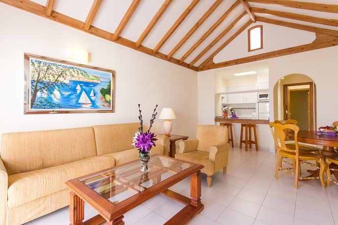 Imagen general del Apartamentos Sands Beach Resort. Foto 10