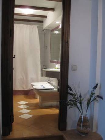 Imagen de la habitación del Apartamentos Santa Ana, Granada. Foto 21