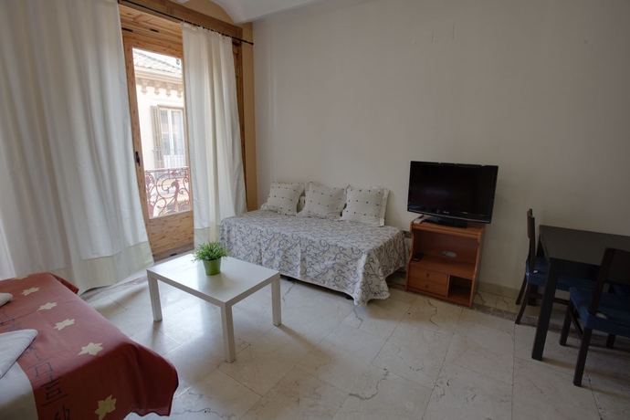 Imagen de los interiores del Apartamentos Santa Ana, Madrid. Foto 16