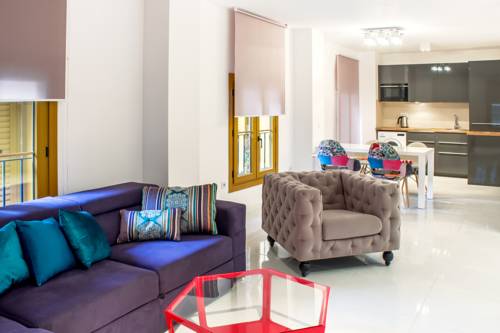 Imagen de la habitación del Apartamentos Santa Cruz, Málaga. Foto 6