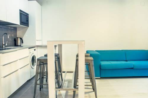 Imagen de la habitación del Apartamentos Santa Cruz, Málaga. Foto 11