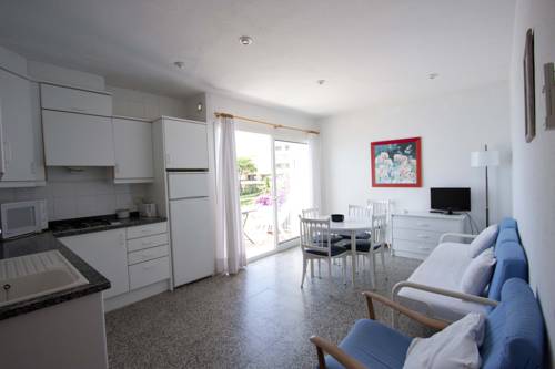 Imagen de la habitación del Apartamentos Santa Llucia. Foto 14