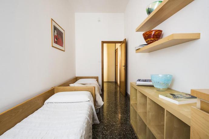 Imagen de la habitación del Apartamentos Santa Maria Formosa Apartment. Foto 2