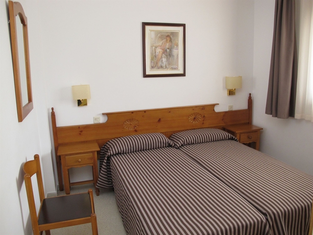 Imagen de la habitación del Apartamentos Santi, Lloret de Mar. Foto 6