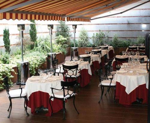 Imagen general del Apartamentos Santiago Apartments Bilbao. Foto 3