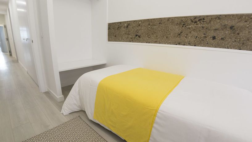 Imagen de la habitación del Apartamentos Santiago Center Rooms. Foto 17