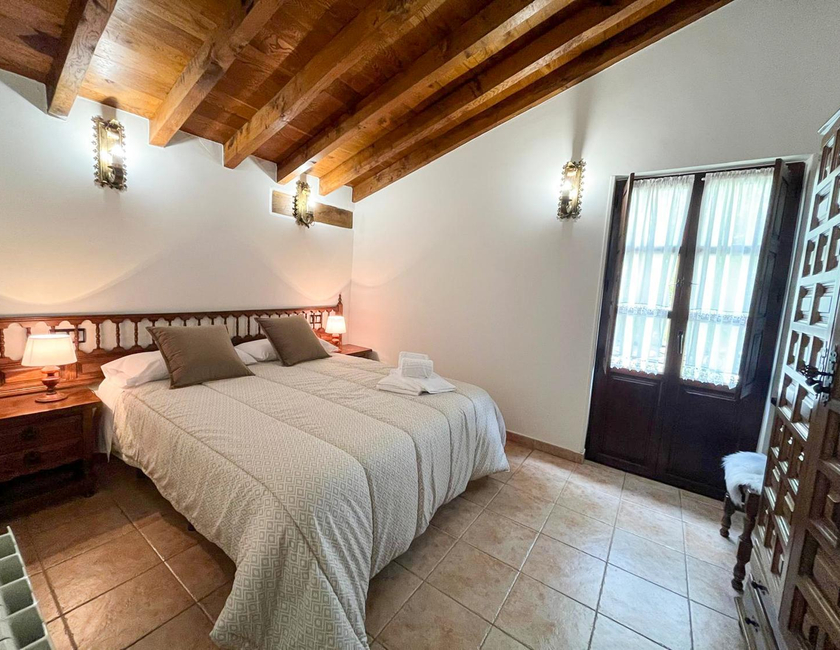 Imagen general del Apartamentos Santillana - Mijares 3000. Foto 19
