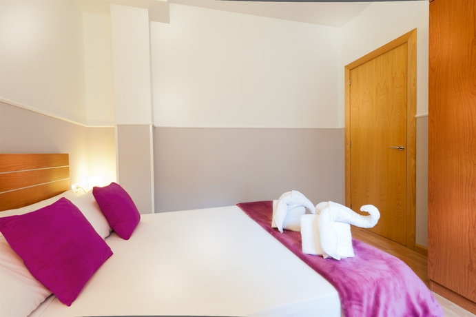 Imagen de la habitación del Apartamentos Sata Park Guell. Foto 7