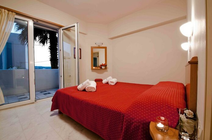 Imagen general del Apartamentos Sea Breeze, Kalamaki. Foto 9