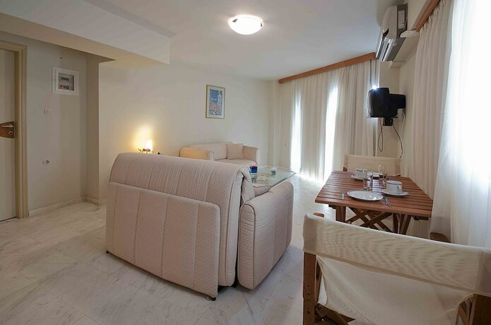 Imagen de la habitación del Apartamentos Sea Breeze, Kalamaki. Foto 11