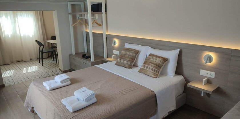 Imagen de la habitación del Apartamentos Sea Breeze, Kalamaki. Foto 18