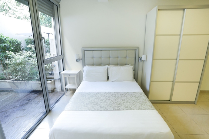 Imagen de la habitación del Apartamentos Sea Land Suites. Foto 11