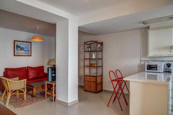 Imagen general del Apartamentos Sea You Apartamentos Valencia Port Saplaya. Foto 14