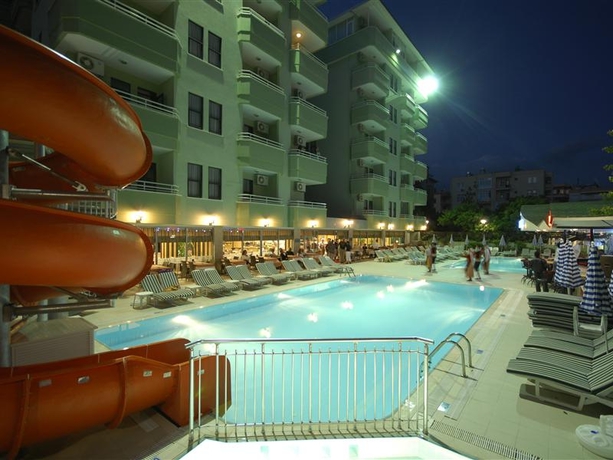Imagen general del Apartamentos Sealine. Foto 8