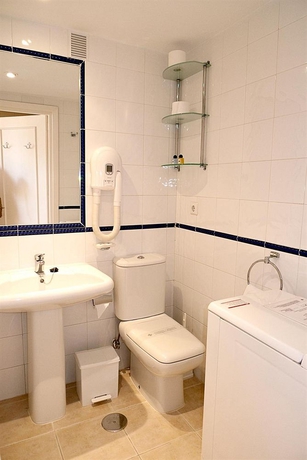 Imagen de la habitación del Apartamentos Select Benal Beach. Foto 2