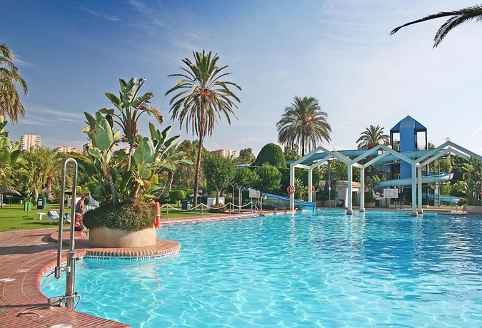 Imagen de la piscina del Apartamentos Select Benal Beach. Foto 8