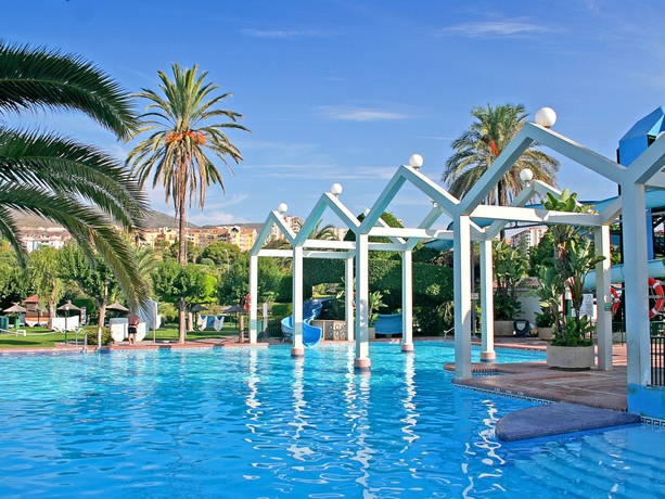 Imagen de la piscina del Apartamentos Select Benal Beach. Foto 14