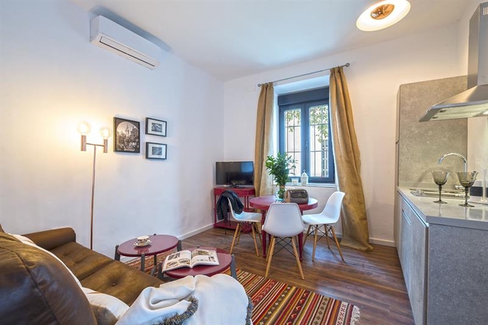 Imagen general del Apartamentos Selecta Los Venerables. Foto 8