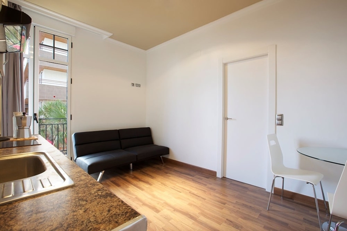 Imagen de la habitación del Apartamentos Senabre Palais. Foto 16