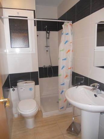 Imagen general del Apartamentos Senia, Lloret de Mar. Foto 16