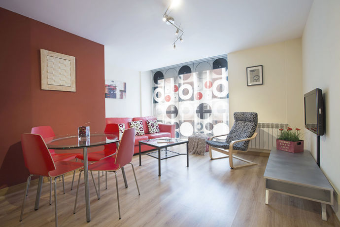 Imagen de los interiores del Apartamentos Señorío De Haro. Foto 16