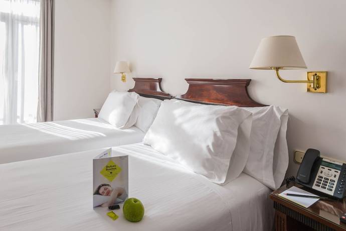 Imagen de la habitación del Apartamentos Sercotel Apartamentos Europa. Foto 4