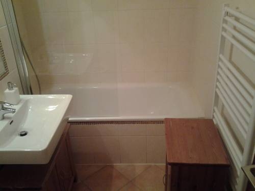 Imagen de la habitación del Apartamentos Serena Suites Serviced. Foto 43