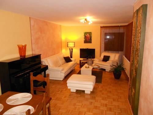 Imagen de la habitación del Apartamentos Serena Suites Serviced. Foto 54