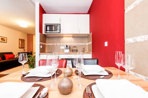 Imagen general del Apartamentos Serena Suites Serviced. Foto 36