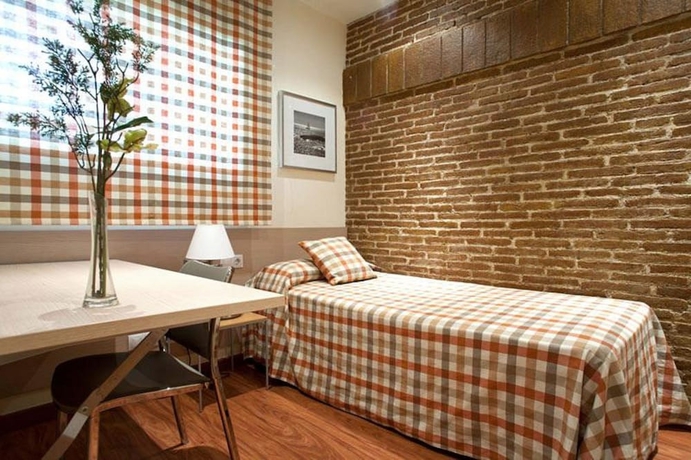 Imagen de la habitación del Apartamentos Serennia Cest Arc De Triomf. Foto 2