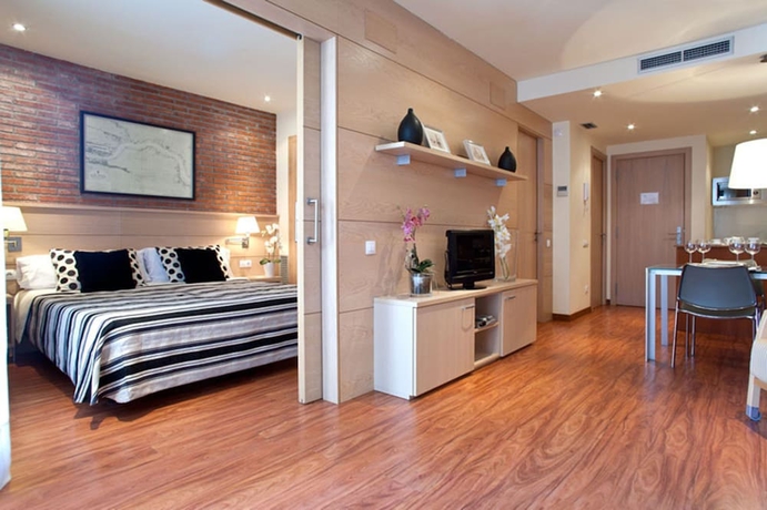 Imagen de la habitación del Apartamentos Serennia Cest Arc De Triomf. Foto 7