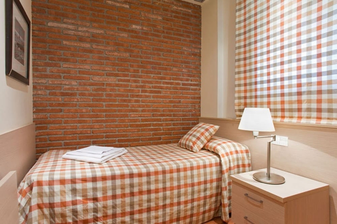 Imagen de la habitación del Apartamentos Serennia Cest Arc De Triomf. Foto 8